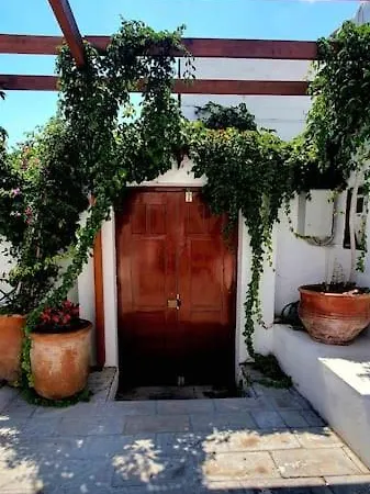 The Olive Tree * リンドス